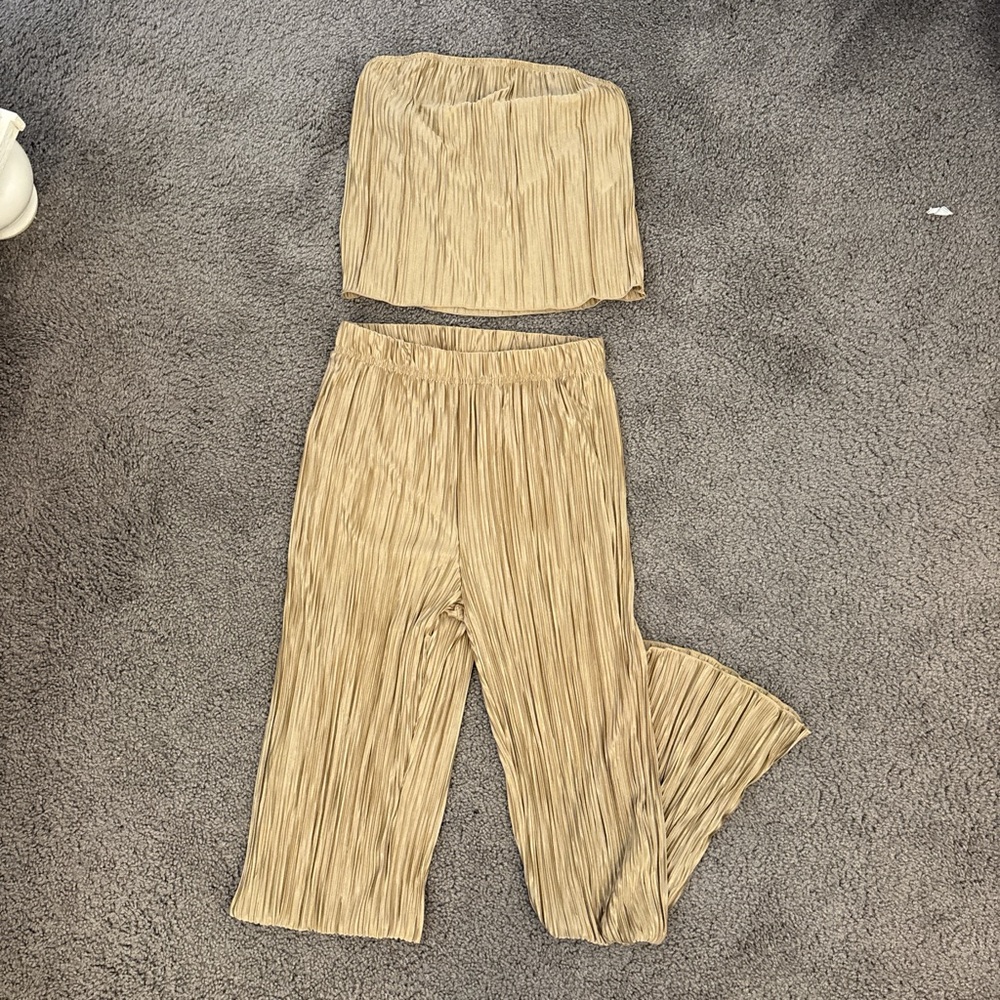 SHEIN Women's Beige Pleated Wide Leg Set